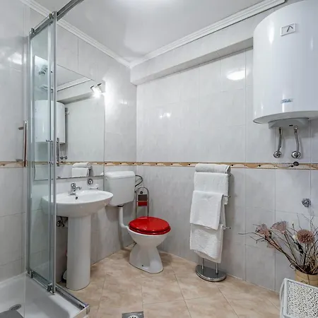 Vera 杜布罗夫尼克