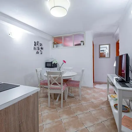 Vera Apartment *